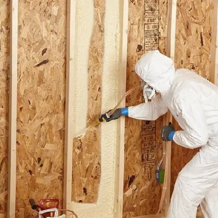 spray foam in the wall | Complete Efficiency Services